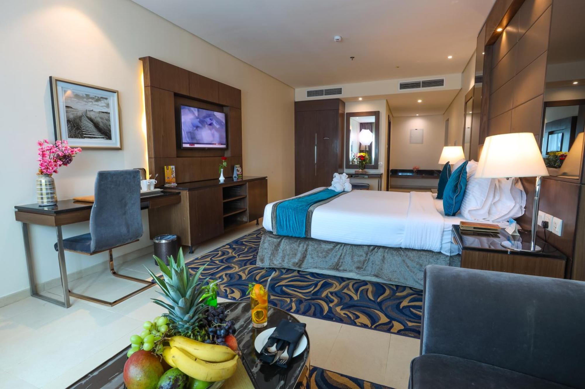 Omega Hotel Dubai Exterior foto